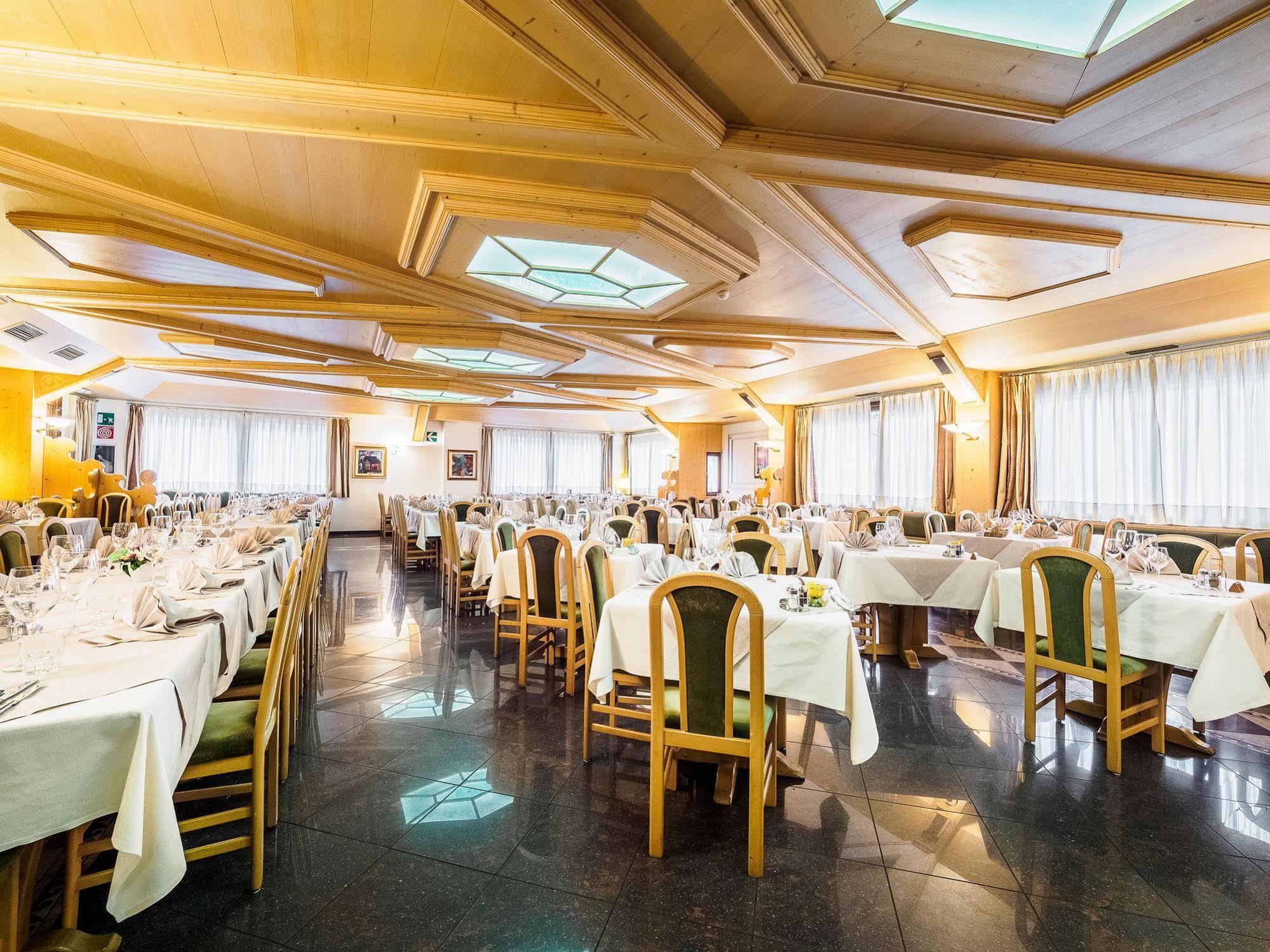 Hotel Santanton Bormio Dış mekan fotoğraf